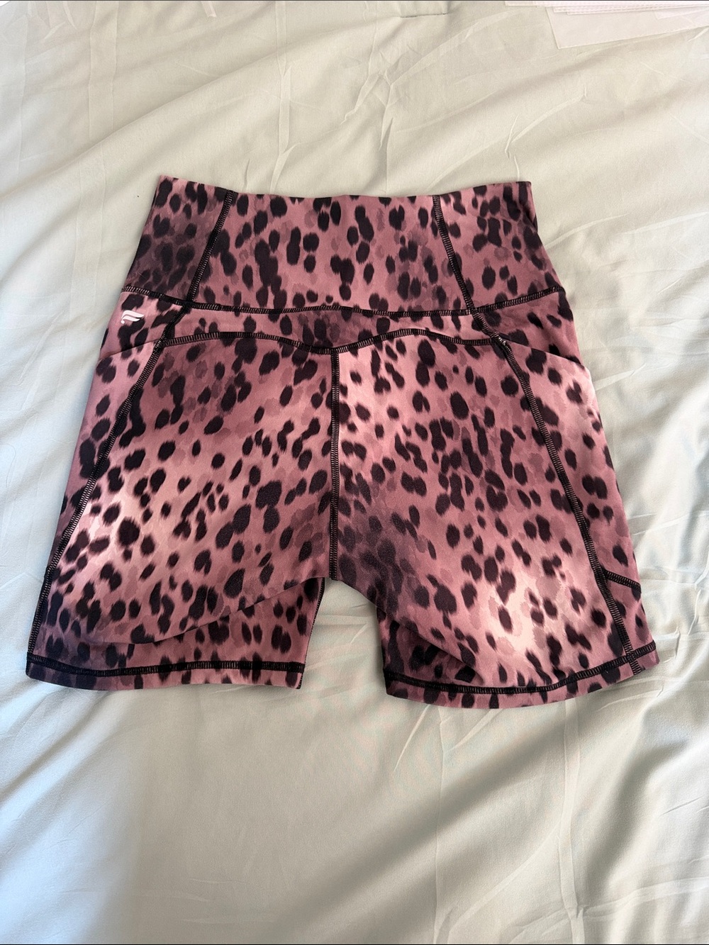 Fabletics High-Waist Pink Leopard Print Workout Shorts small V18